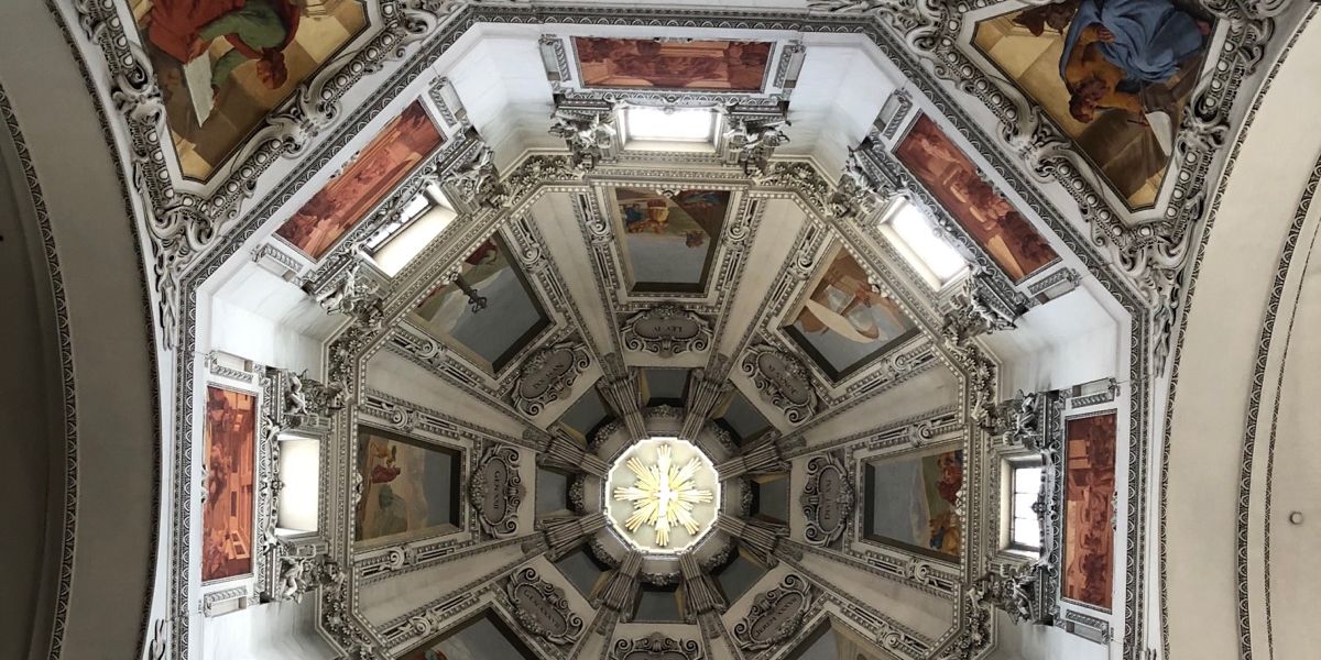 salzburger-dom3ADCBCB8B-811A-126A-20C5-DD490AC4E4E9.jpeg
