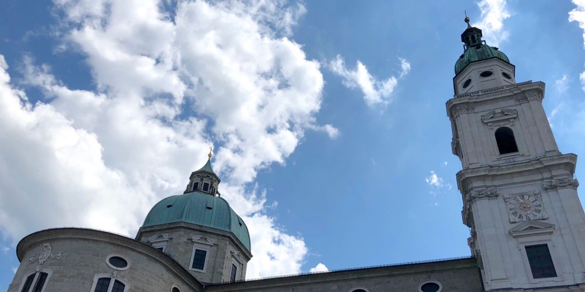 salzburger-dom6CF3A7B4A-2553-5442-17DF-26AB86C63237.jpeg