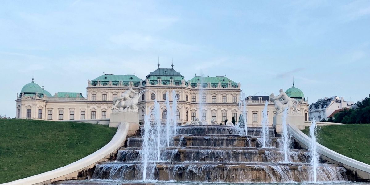schloss-belvedere-wien50E2E5F75-72EE-2A0A-A3EA-CDA77764101A.jpeg