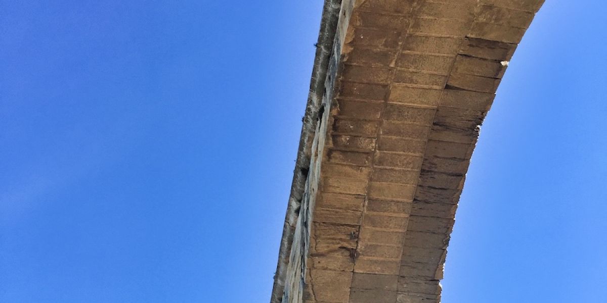 pont-du-gard10F9BA1371-EA19-7BF5-87C2-623CE0C9C7BE.jpeg